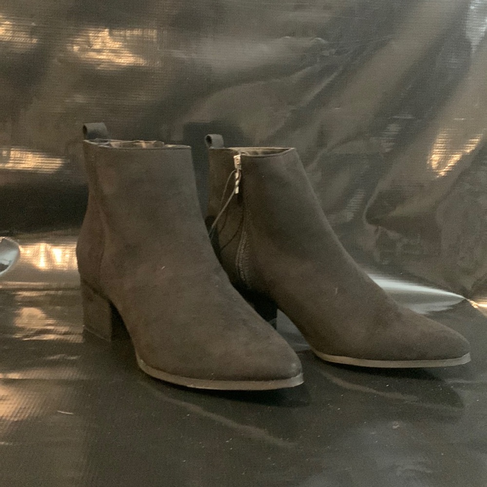 A new day women size 9.5 black ankle boots. New with tags.